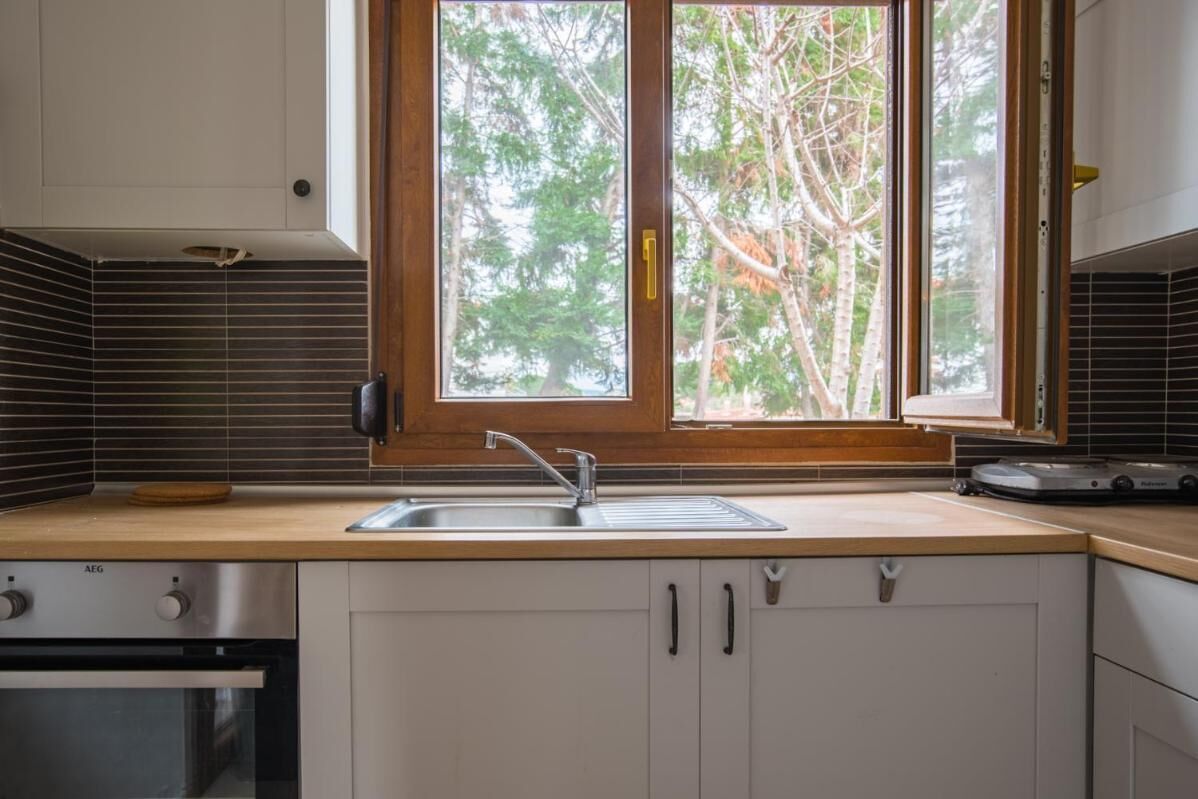 House, 4 Bedrooms, Balcony | Bahagian dalam