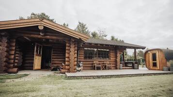 House, 2 Bedrooms, Patio, Garden View | Exterior