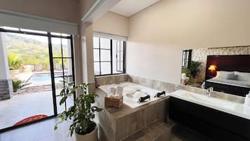 Premium Room | Balcony