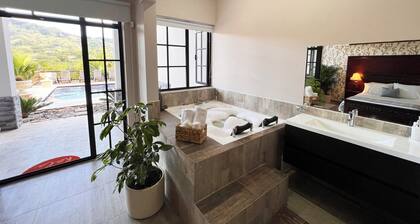 1714 Hotel Boutique Peñol- Guatapé.