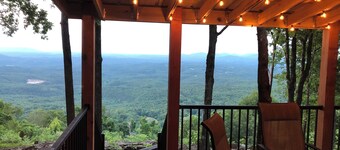 Spectacular View of Arkansas Grand Canyon, Sleeps 8 “No Pets Allowed “