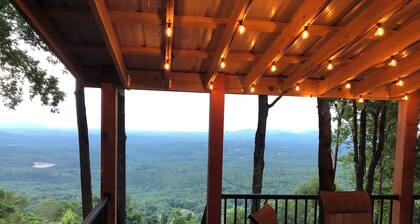 Spectacular View of Arkansas Grand Canyon, Sleeps 8 “No Pets Allowed “