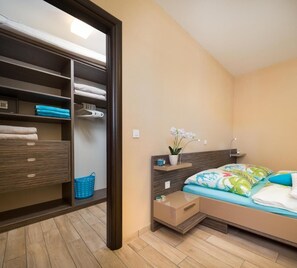 Apartamento, 2 quartos, sacada | 2 quartos