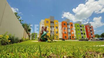 Apartamento, 2 habitaciones, terraza, vistas al mar | Exterior
