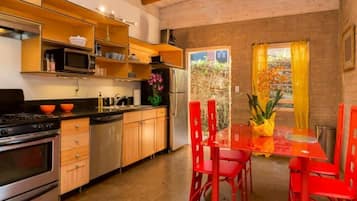 Fridge, microwave, oven, toaster