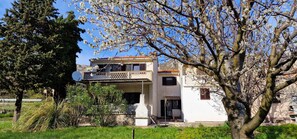 Maison, 3 chambres, balcon, vue jardin | Façade de l’hébergement