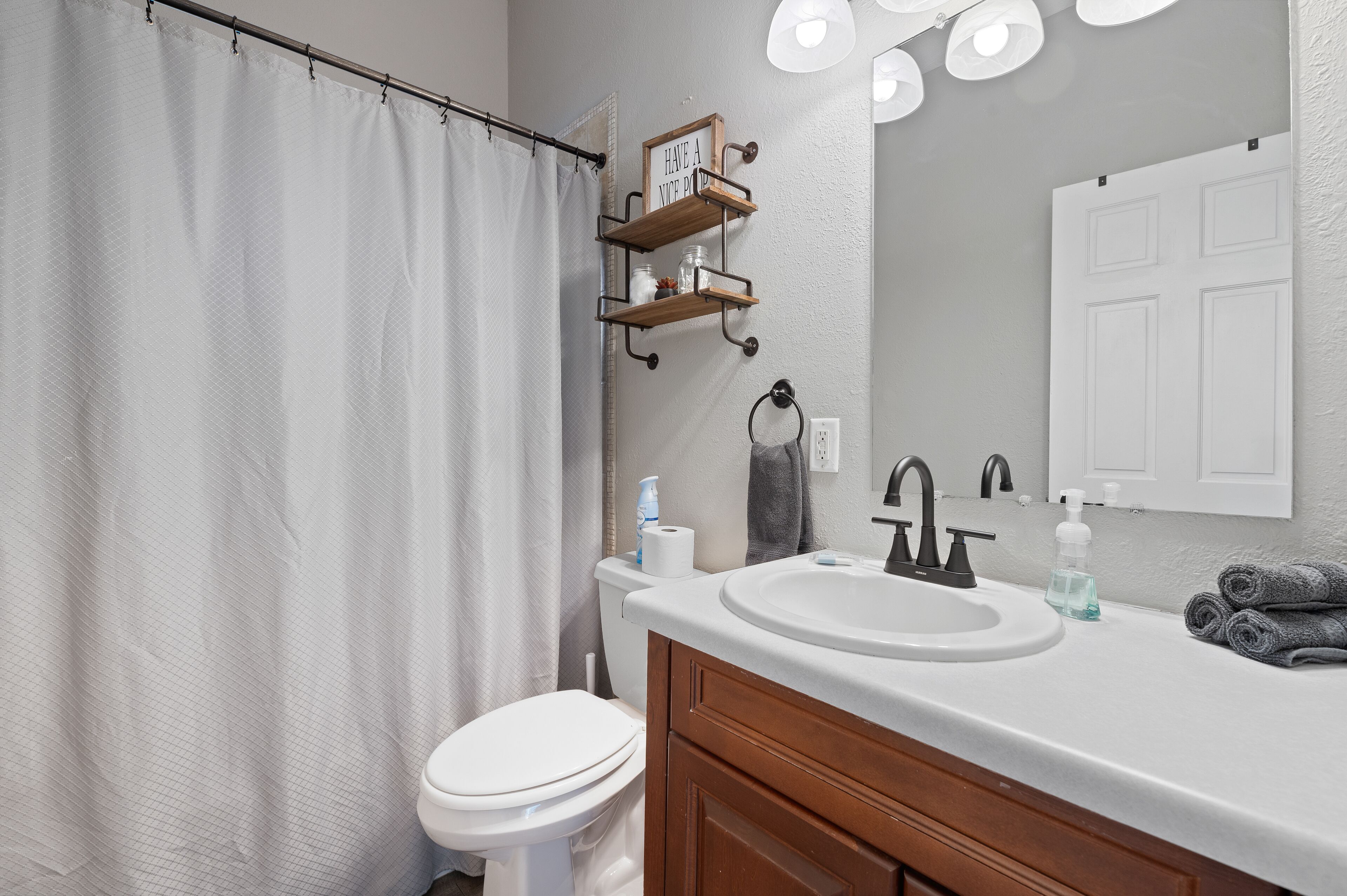 Upstairs bathroom 