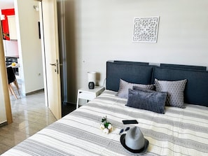 2 bedrooms