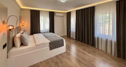 Golden Life Suite