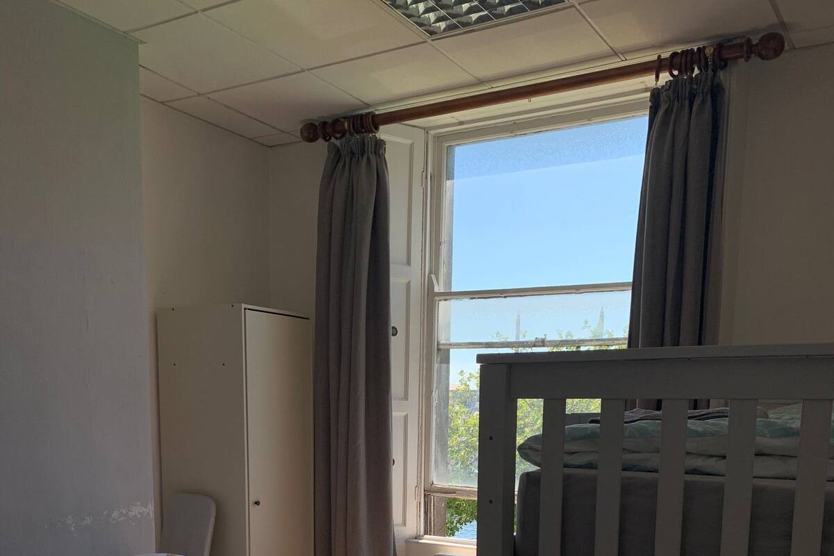 Idylic Suite - Room 5 | Blackout drapes, WiFi (free)