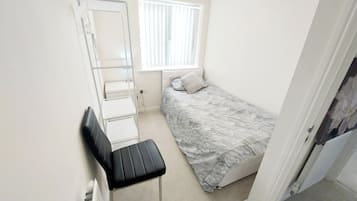 Shared Dormitory, 1 Bedroom, Garden View | 1 bedroom