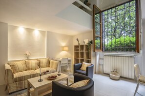 Living area - Gelsomino - Sweet Dreams in Florence (Firenze)