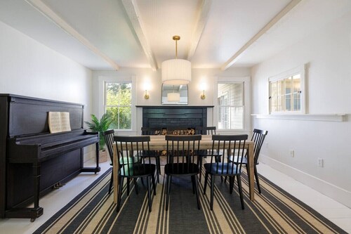 1830`s Large 4BR in Heart of Acadia! [Somes Villa]