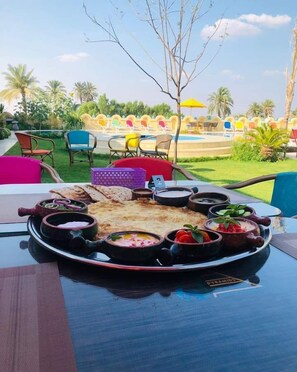 Restaurant - Tunis Pyramids Hotel (Yusuf as-Sidiq)
