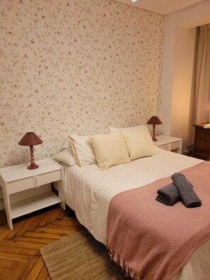 3 Schlafzimmer, Bügeleisen/Bügelbrett, kostenloses WLAN, Bettwäsche