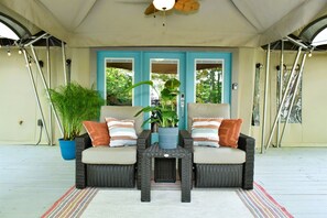 Terrace/patio - Canopy, Luxury Glamping Tent in the Western NC Tree Tops (Bryson City)