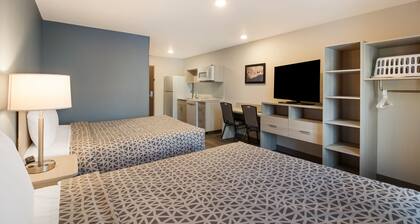 Woodspring Suites East Lansing - University Area