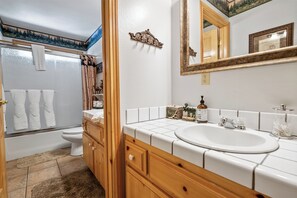 Cabaña básica | Baño