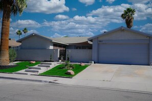Exterior - Desert Paradise especial for get a relaxed home and close to the franja  (Las Vegas)