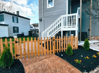 Luxurious 2 Bed Queen Suite Near Downtown Norfolk