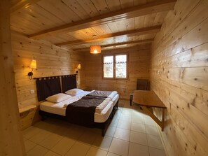 4 bedrooms, free WiFi