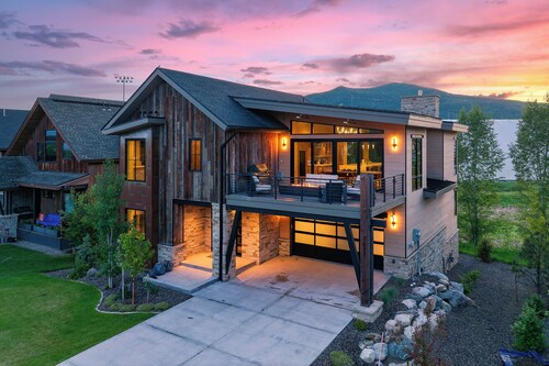 Wildhorse Vista South  | Private Gondola | Hot Tub | Close to Resort