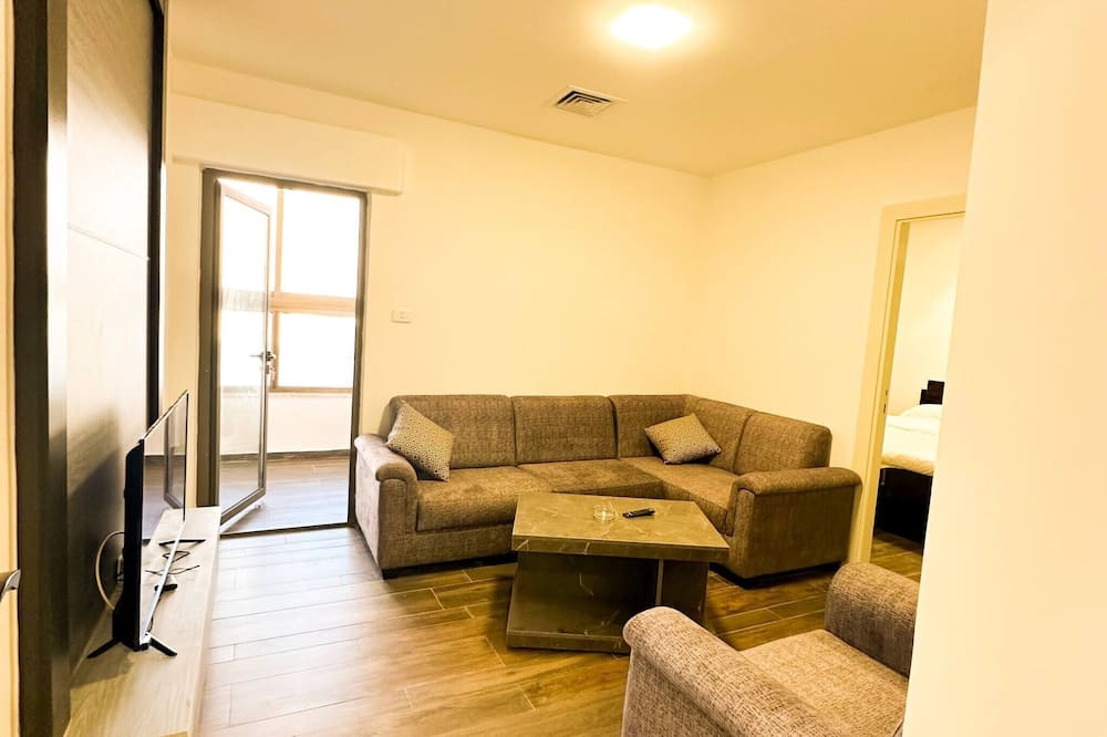 Central Apartment For Rent 28
