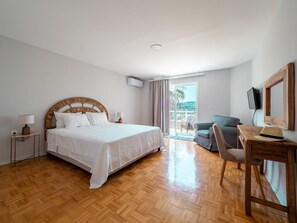 5 chambres, fer et planche Ă repasser, Wi-Fi, draps fournis