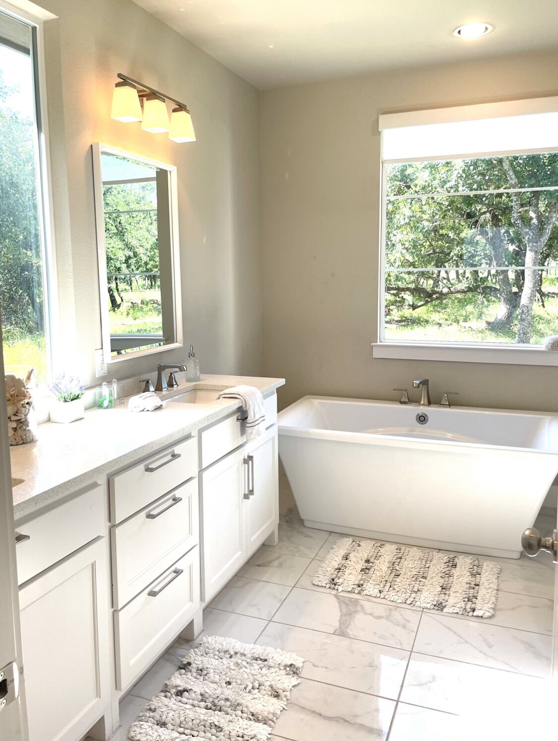 Hair dryer, towels, soap, shampoo