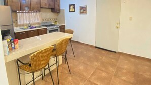 Rumah, 2 kamar tidur, akses difabel, patio | Interior