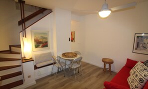 Living room - Vacation in Lignano by the Pool (Lignano Sabbiadoro)
