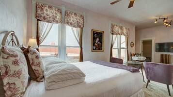 1 bedroom, free WiFi, bed sheets