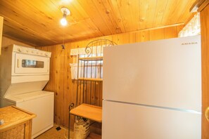 Laundry - Big Bear Retreat (Big Bear Lake)