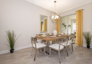 Dining - (SC8982) Home 4/3 Private Pool & Free Waterpark (Davenport)