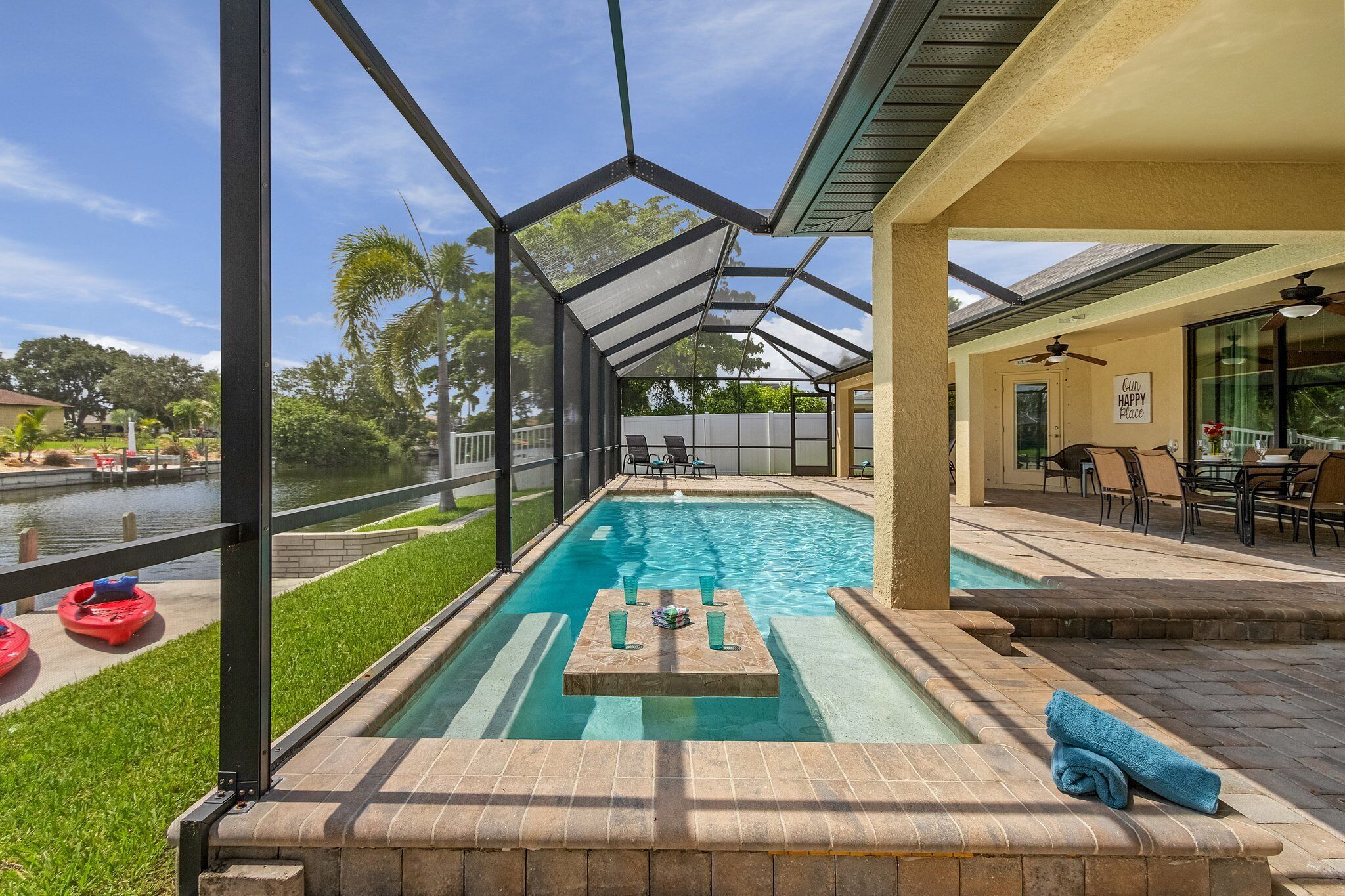 Private beach, Kayaks, Heated Pool, Foosball Table, OH YEAH! - Villa Oorah - Roelens Vacations