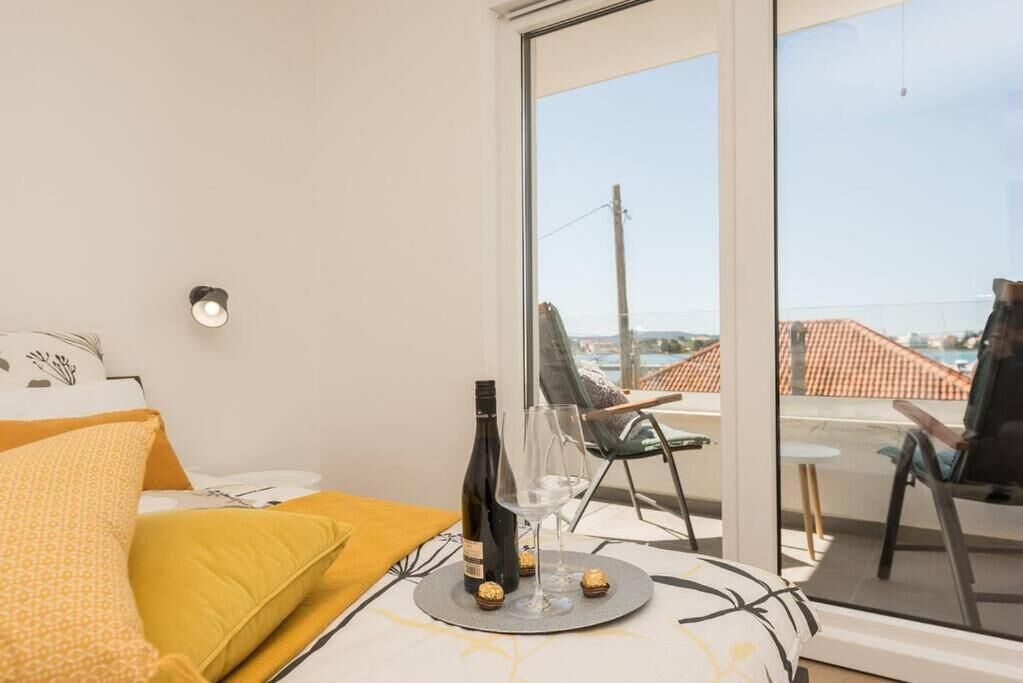 Apartment, 3 Bedrooms, Smoking, Balcony | 3 bedrooms
