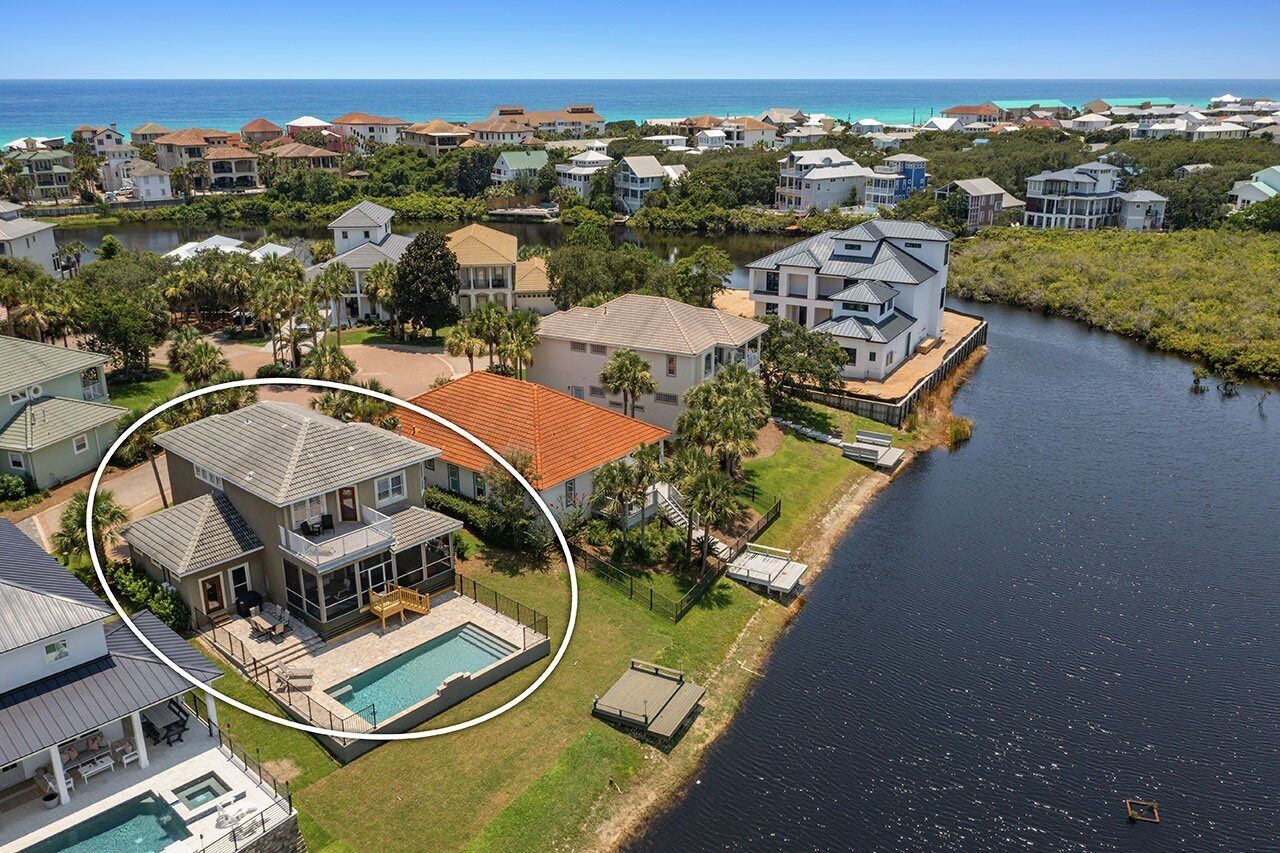 Luxury Waterfront Vacation Rental House with Private Pool, Private Hot Tub!