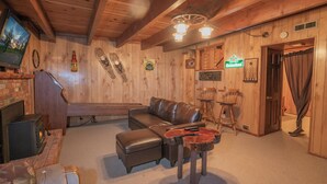 Spielezimmer