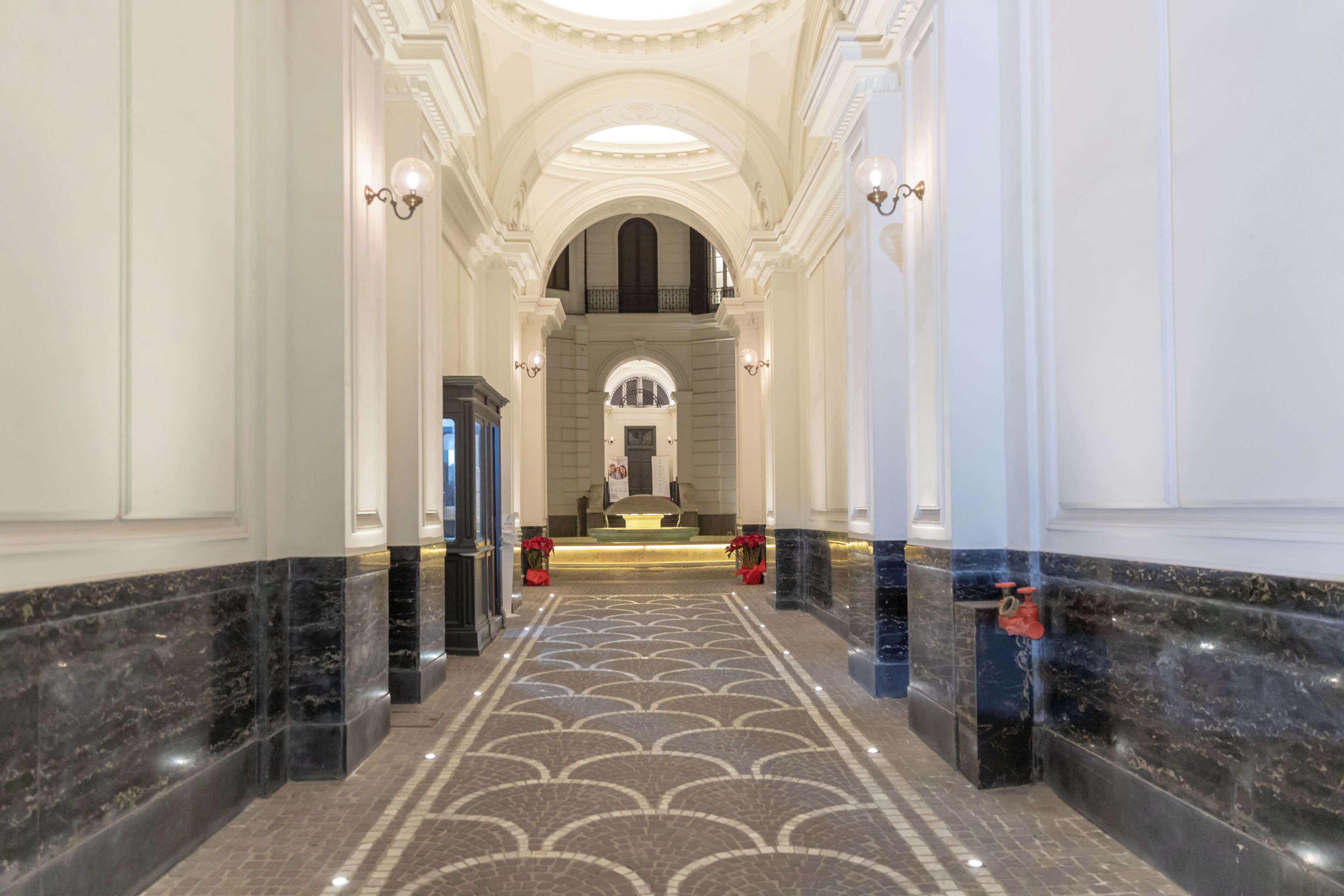 Casa, 2 habitaciones, balcón, vista a la ciudad | Interior