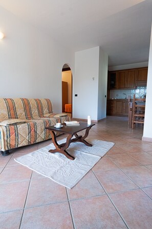 Apartment, 2 Bedrooms, Balcony | Living area
