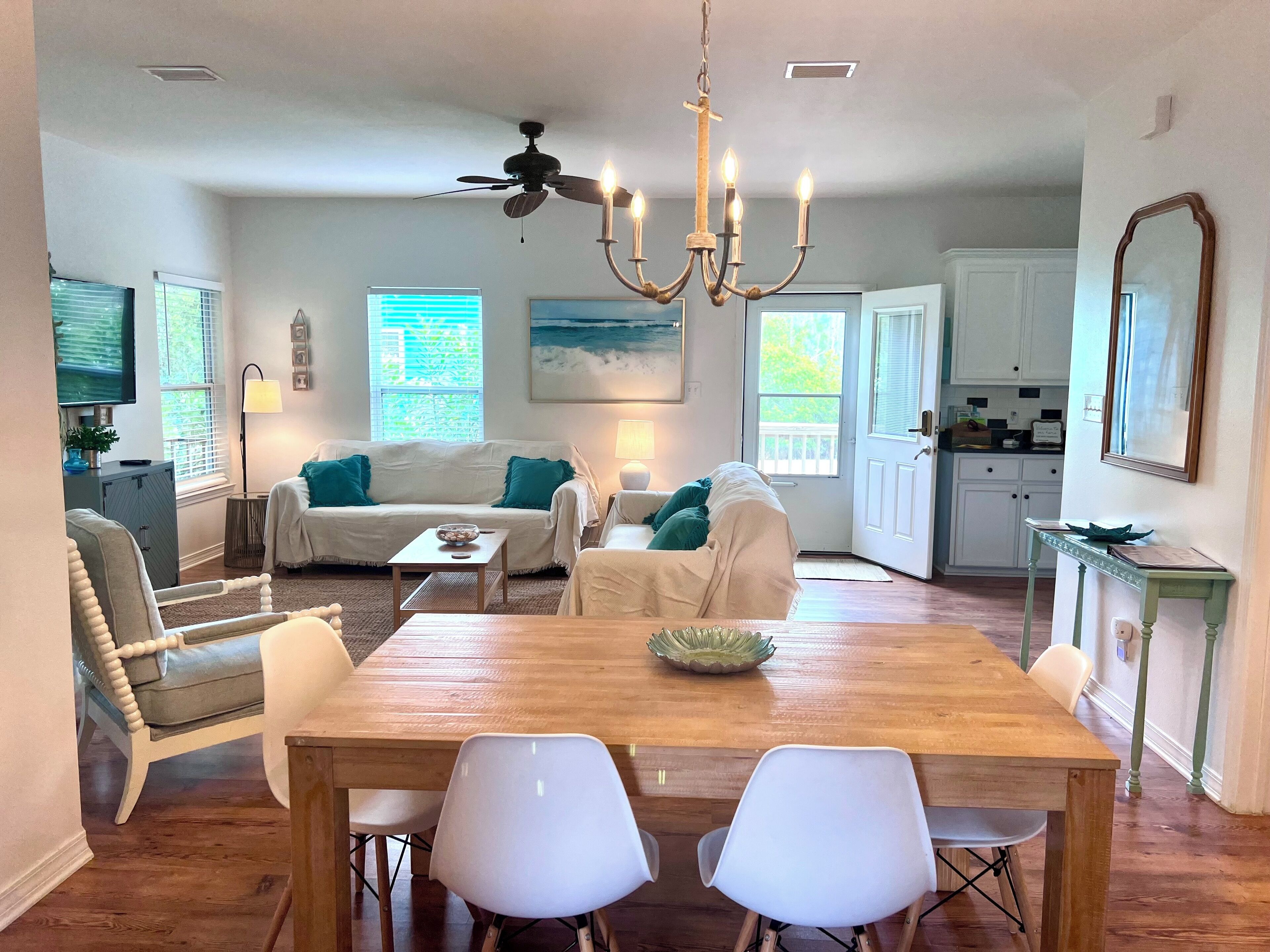 Casa, 3 habitaciones, balcón, vistas al jardín | Zona de estar