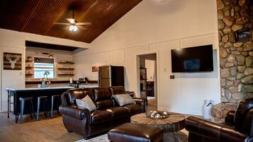 TV connectée, cheminée