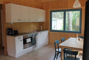 Unclassified image, 4 of 11, button