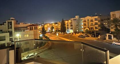Abdoun Rooftop 2bedroom Kh&sh 02