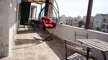 Apartment, 2 Bedrooms, Accessible, Smoking | Balcony