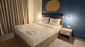 Apartment, 2 Bedrooms, Accessible, Smoking | 2 bedrooms