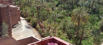 ゲストルーム内の部屋 - リアド・ダー・タゾウルト寝室