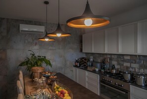 Zimmer, 4 Schlafzimmer, barrierefrei, Raucher | Eigene Küche