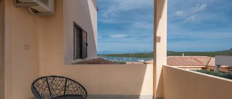 Apartment, 1 Bedroom, Balcony | Property grounds