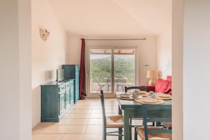 Interior - Elegant Residence Ea Bianca 2 Bedroom With Sea View - Extra Bed Available (Arzachena)